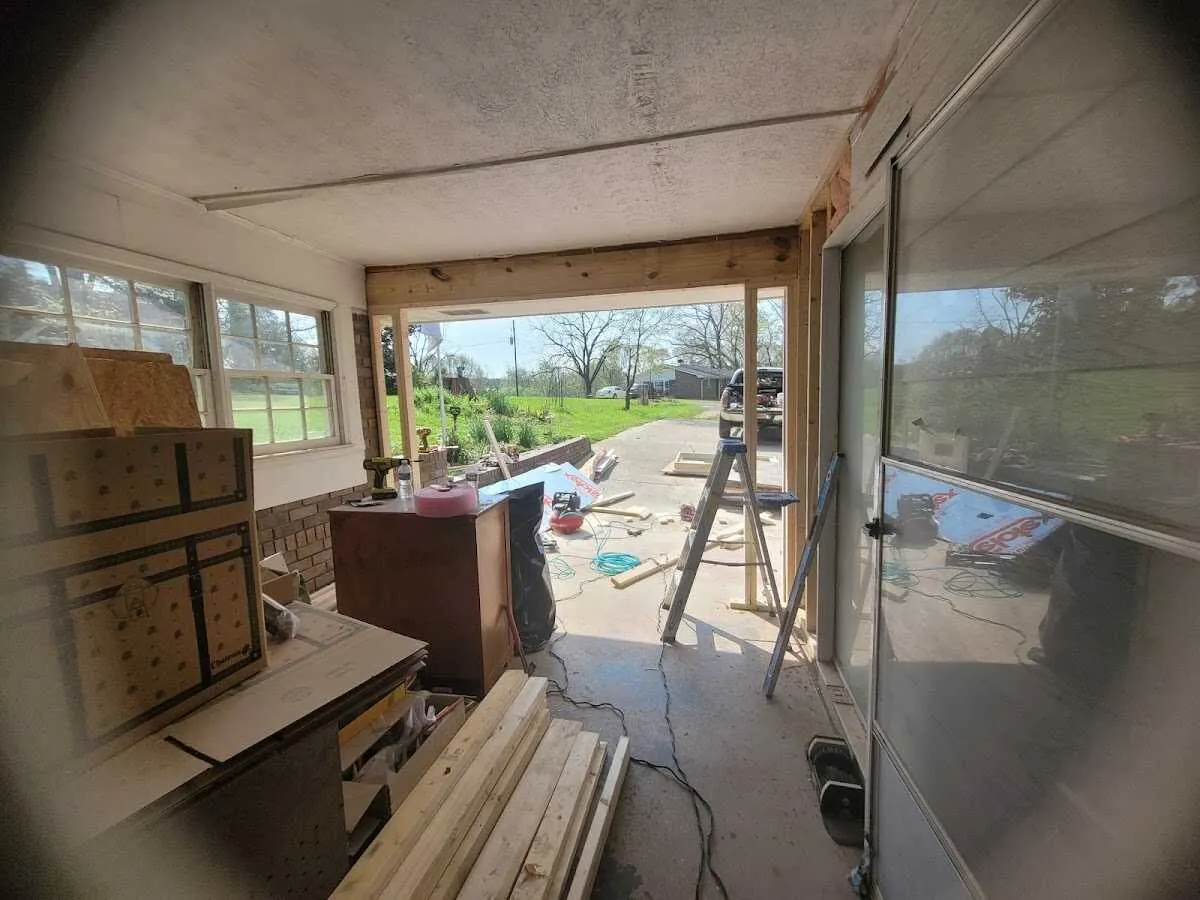 Air movers and dehumidifier for Drying & Dehumidification in Lakewood Park
